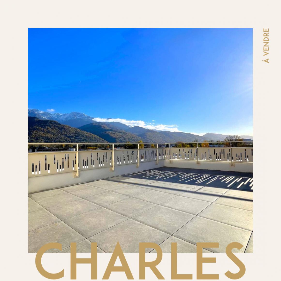 CHARLES - Photo 1